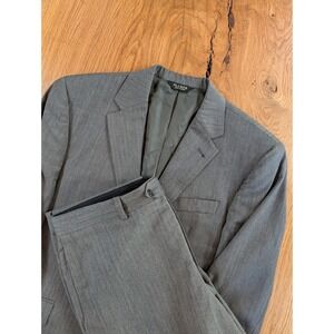 Jos A Bank Signature Collection Suit Mens 40S Gray Herringbone 100% Wool 2 Piece